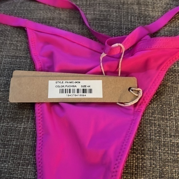 Skims Fit Everybody String Thong - Picture 11 of 11